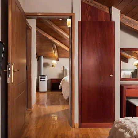 Hotel Mons