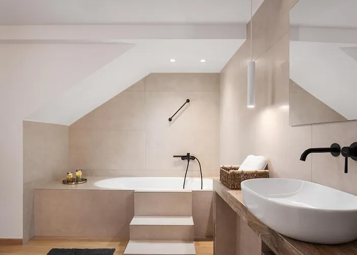 Mons Ξενοδοχείο *