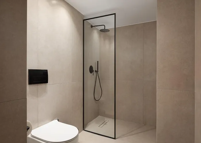 Mons Ξενοδοχείο *