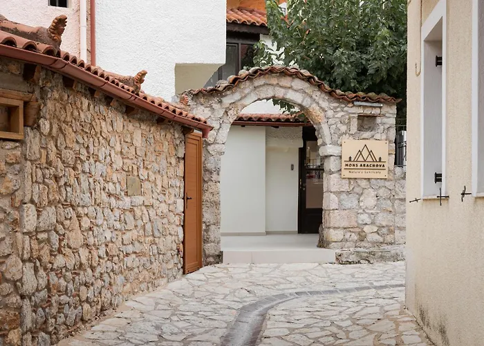 Ξενοδοχείο Mons Αράχωβα